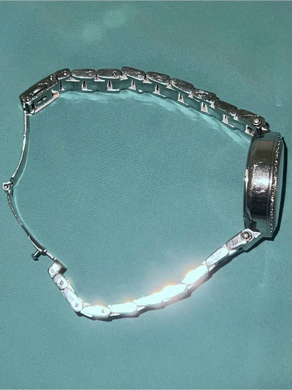 Michael Kors Silver/CrystalWomen's Watch - Gently Worn